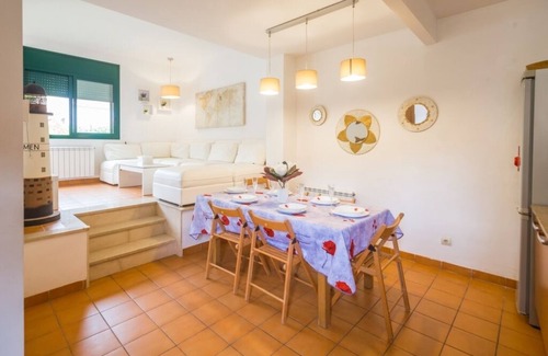 Sant Feliu de Guixols Chalet De Esquí | Bonita casa céntrica y cerca de la playa con piscina privada