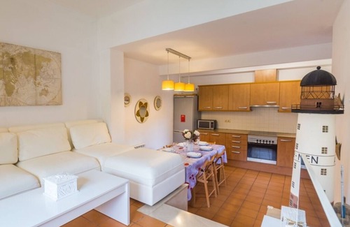 Sant Feliu de Guixols Chalet De Esquí | Bonita casa céntrica y cerca de la playa con piscina privada