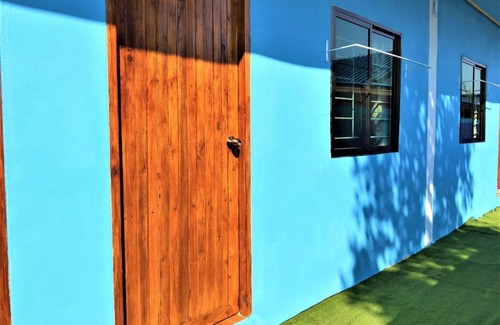 Mae Faek Mai Apartamento | festival central chiang mai 18 kilómetros.