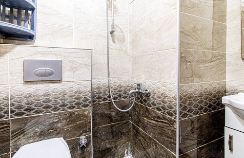 Mecidiyekoy Apartamento | Modern Studio Flat Close to Profilo Shopping Mall