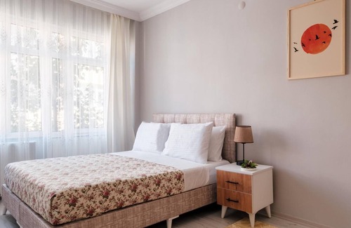Mecidiyekoy Apartamento | Central Flat with Balcony 2 min to Trump Towers