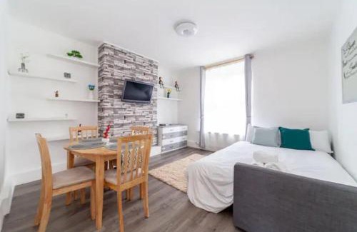 Larkhall Apartamento | Central Ground Floor Flat Free Parking