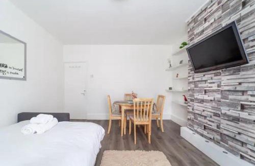 Larkhall Apartamento | Central Ground Floor Flat Free Parking