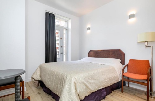 Gay Village Hotel | Central Hotel