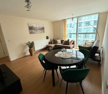 Central Milton Keynes Apartamento | Central Hub Flat