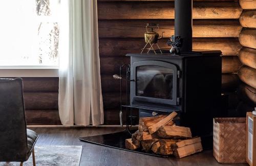 Regional District of Nanaimo Chalet De Esquí | Central Island Cabin, Perfect Base for Exploring