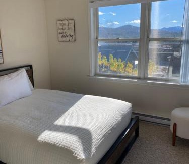 Lake Placid Apartamento | Central Lake Placid Mountain Views