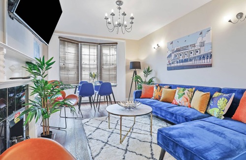 The Lanes Apartamento | Central Lanes Pad | By My Getaways | Free parking for one car