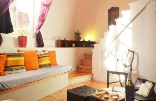 Santa Isabel Apartamento | Central Lisbon Charming Loft