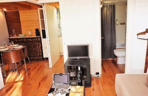 Santa Isabel Apartamento | Central Lisbon Charming Loft