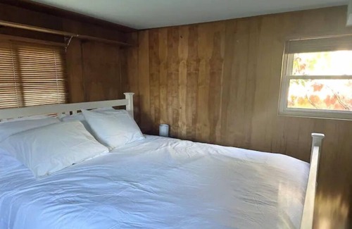 West University Casa | Central located newly renovated duplex house,3 bd 1 bath whole downstairs unit