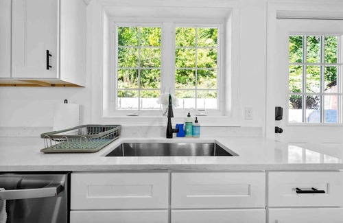 Worcester Casa | Central Location, 3 Bedroom Luxury Townhouse