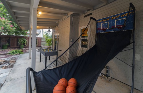 North Hilltop Villa | Central Location 4BR w/ Arcades & Spacious Parking