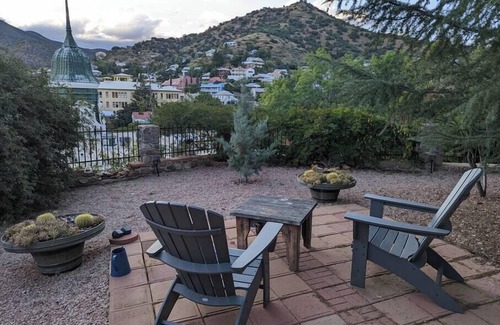 Bisbee Apartamento | Central Location and Spectacular Views - Unit 4!