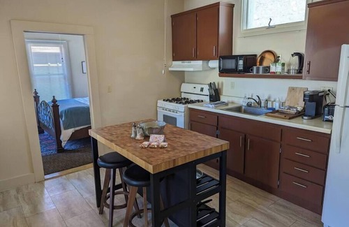 Bisbee Apartamento | Central Location and Spectacular Views - Unit 3!