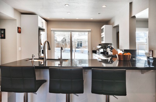 Park Meadows Casa | CENTRAL LOCATION: Beautiful Four Bedroom 3.5 Bath Home