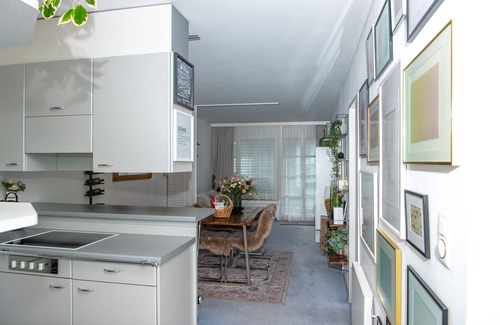Davos Apartamento | Central location! Modern and secret apartment.