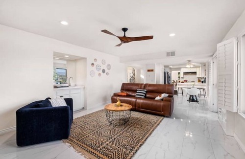 Kit Carson Casa | Central Location, Spectacular Views, Pool, Hottub
