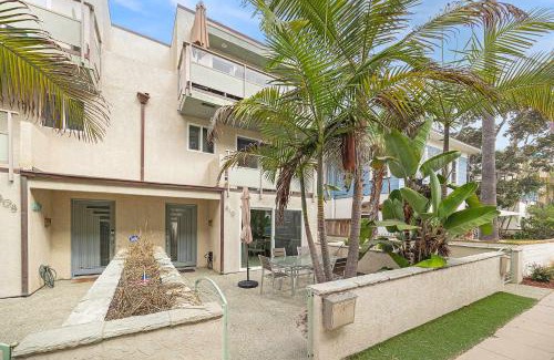 South Mission Beach Casa | Central Location Villa - 2 blocks Mission Beach