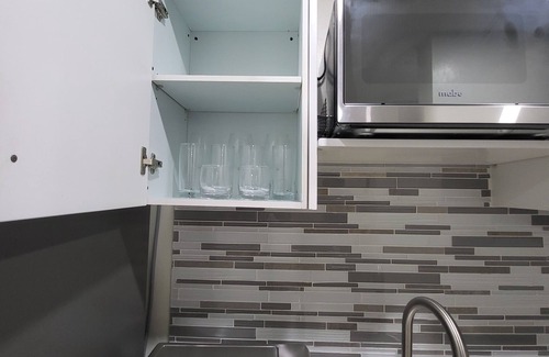 Eastwood Park Apartamento | Central Modern 1Bedroom Apartment for 4 with secure parking