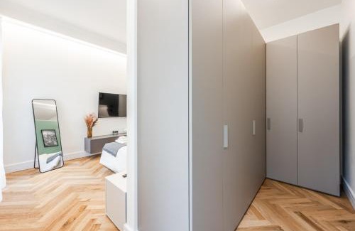 Magenta Apartamento | Central Modern 3-Room Flat - Near Metro & Park