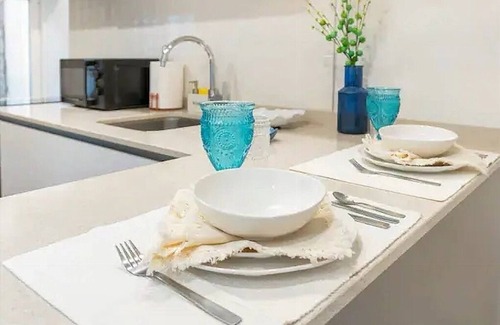 Aveiro Apartamento | Central, modern, and cozy. Spot On - Casa da Praça is the perfect choice!