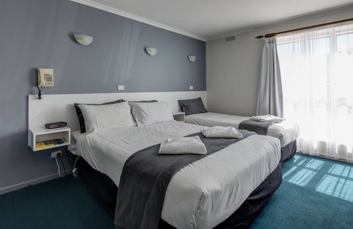 Port Fairy Hotel | Central Motel Port Fairy