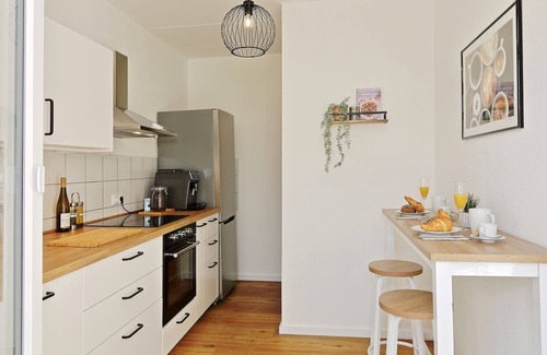 Duisburg City Center Apartamento | Central | near main station | Box spring beds | fitness corner