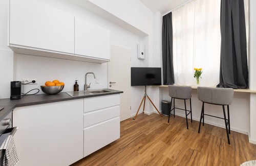 Gesundbrunnen Apartamento | Central Nests - Apartment for 6 guests with 2 full bathrooms