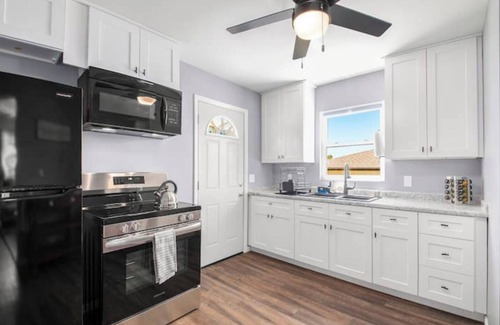 Omaha Casa | Central Omaha Home- perfect for business travelers