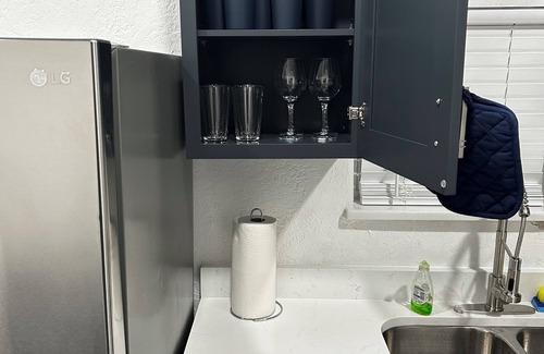 Oak Ridge Apartamento | Central Orlando Private Suite With a Full kitchen and "living room"