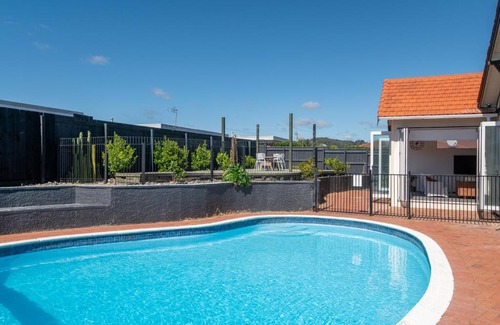 Rotorua Villa | Central Paradise Lodge II spa & Swimming pool