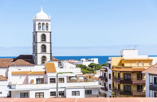 Garachico Apartamento | Central Penthouse w big Terrace Ocean City View