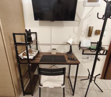 Larissa Apartamento | Central Petite Hideaway with Balcony- Near Station
