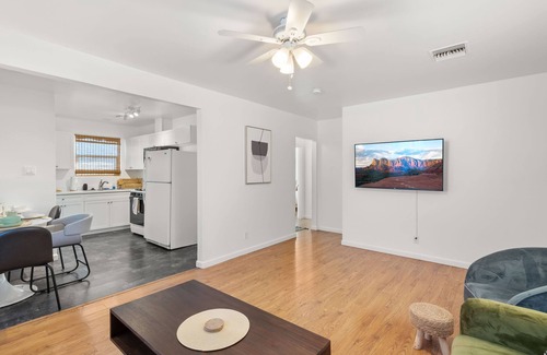 Garfield Casa | Central Phx Kid/Pet friendly home next to Banner Hospital & Historic Coronado