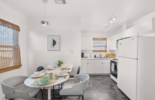 Garfield Casa | Central Phx Kid/Pet friendly home next to Banner Hospital & Historic Coronado
