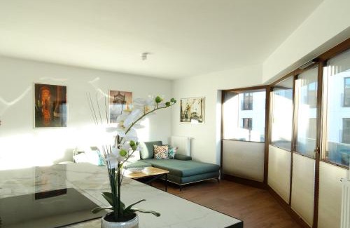 Praga Apartamento | Central Port Warsaw Apartment