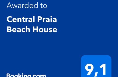Praia da Vitoria Apartamento | Central Praia Beach House