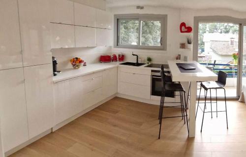 La Baule-Escoublac Apartamento | Central, quiet not overlooked