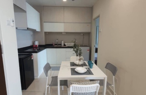 Bandar Tun Razak Condominio | Central Residence - Free Gym Pool