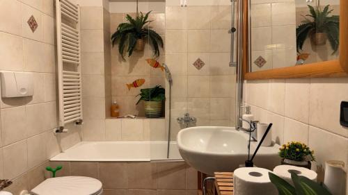 Abbadesse Apartamento | Central Station-Bosco Verticale Cozy & Elegant apt