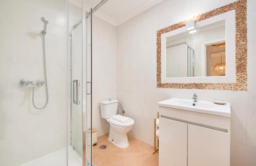 Setubal Apartamento | Central Stay, 10 Min to Beach, By TimeCooler