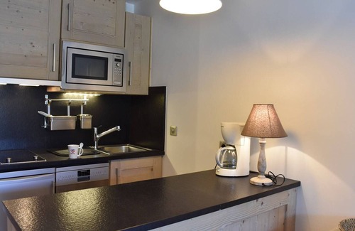 Meribel Centre Apartamento | Estudio para 4 personas con balcón, parking y Wifi en el centro de Méribel