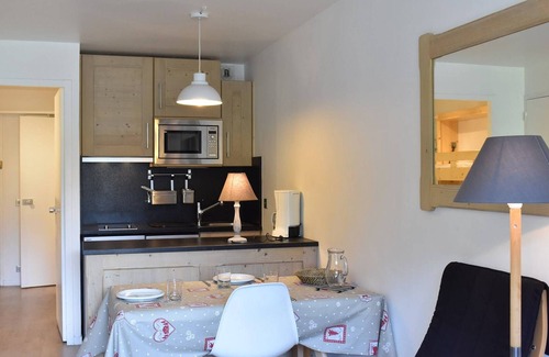 Meribel Centre Apartamento | Estudio para 4 personas con balcón, parking y Wifi en el centro de Méribel