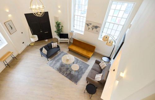Tadworth Apartamento | Central Tadworth Terrace Flat - Split- level 2BDR