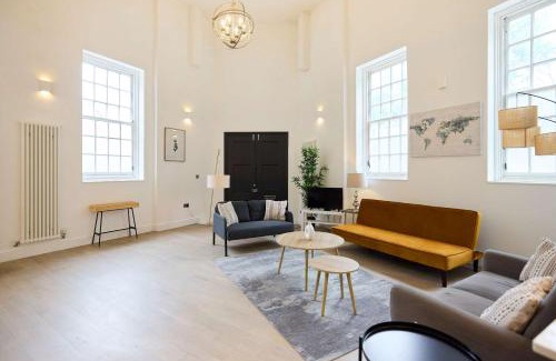 Tadworth Apartamento | Central Tadworth Terrace Flat - Split- level 2BDR