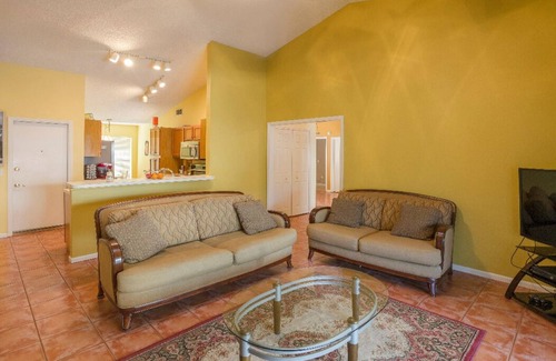 Lake at Countryway Casa | Habitaciones con piscina: ¡céntricas para todo Tampa Bay!