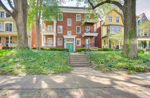 Central West End Apartamento | Central West End Condo Less Than 1 Mi to Forest Park!