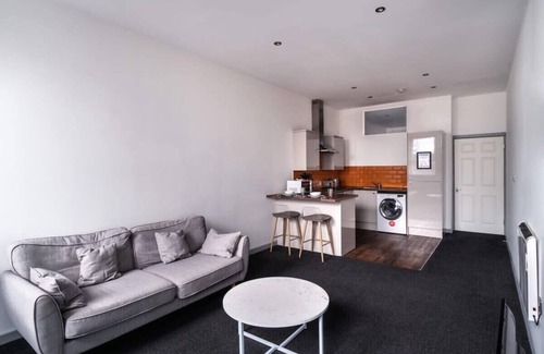 Blackburn Apartamento | Centrally Located 1 Bed Blackburn Apartment