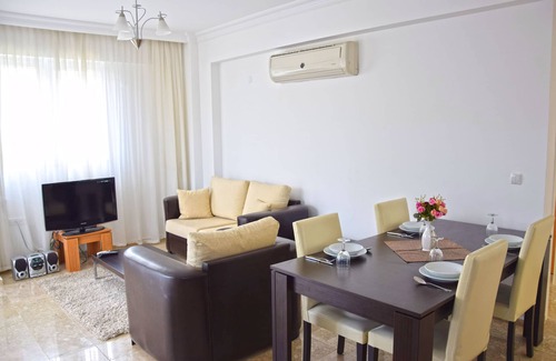 Hisaronu Hotel | Céntrico apartamento de 2 dormitorios y 1 baño en el centro de Hisaronu con WIFI GRATUITO